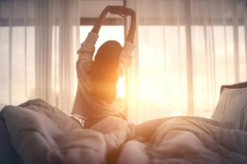 Patient waking refreshed after diagnosis and treatment for sleep apnoea